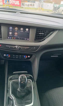 Opel Insignia cena 68900 przebieg: 117000, rok produkcji 2019 z Chełm małe 667